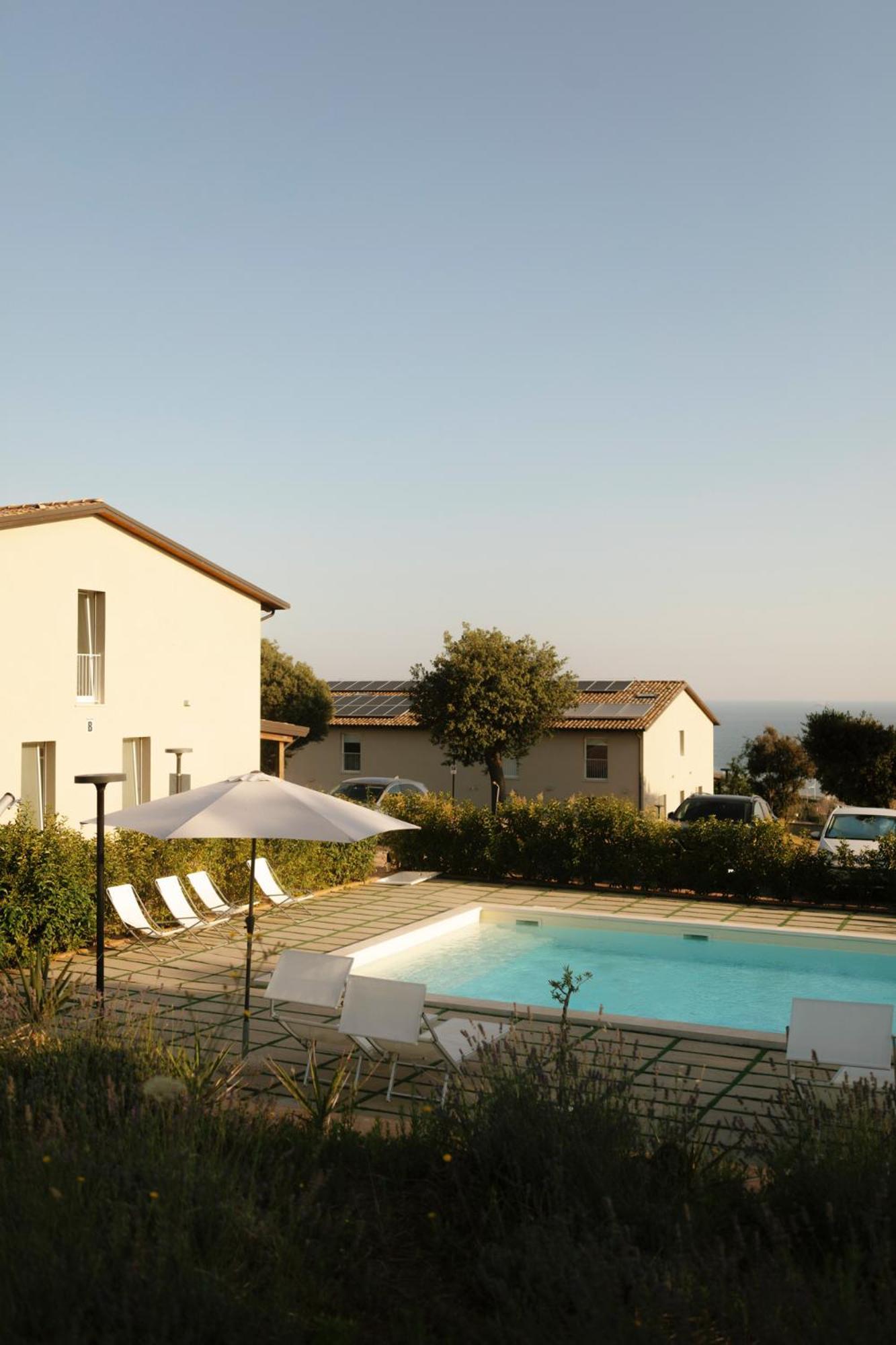 Agriturismo Il Colle Dei Lecci อังโกนา ภายนอก รูปภาพ